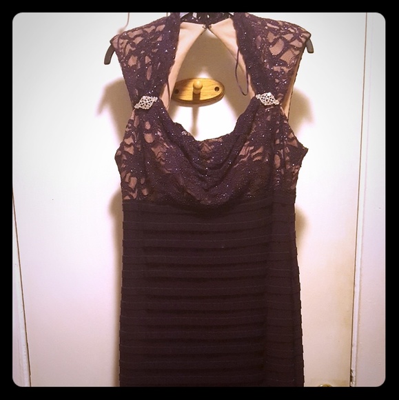 Long Lace Dress/Gown - Picture 1 of 6